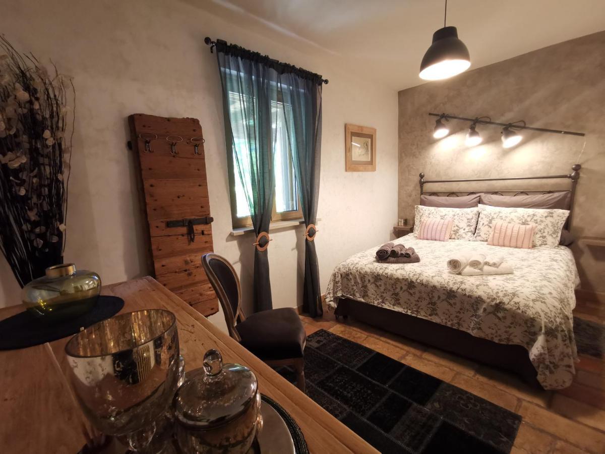 Bed & Breakfast Sentiero 54 Cantiano Ngoại thất bức ảnh