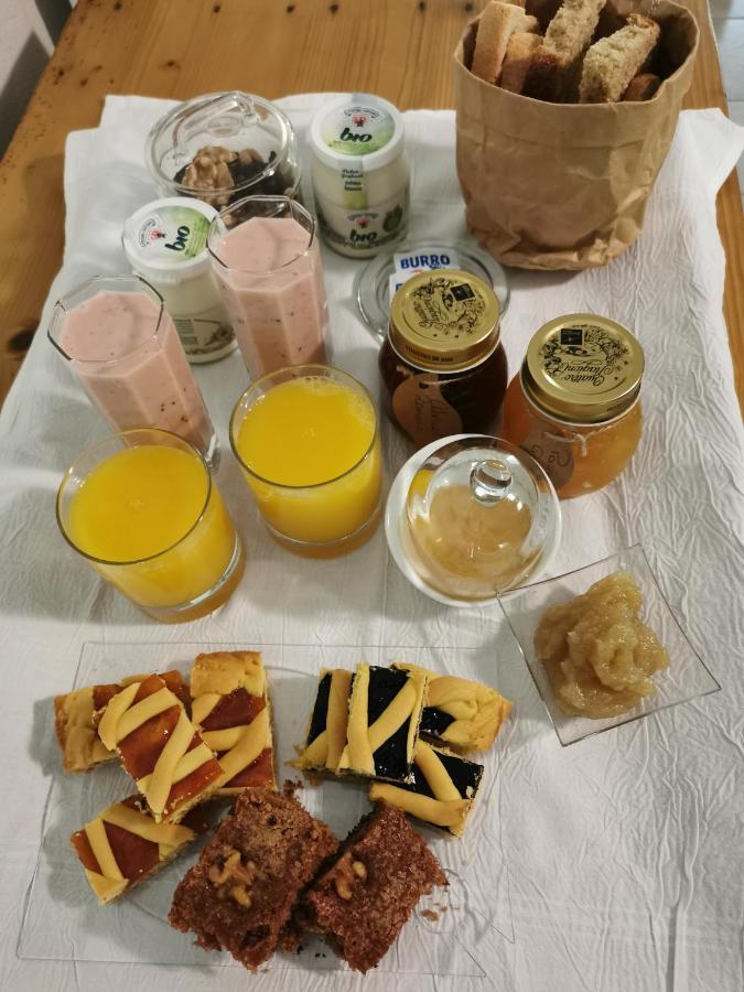 Bed & Breakfast Sentiero 54 Cantiano Ngoại thất bức ảnh