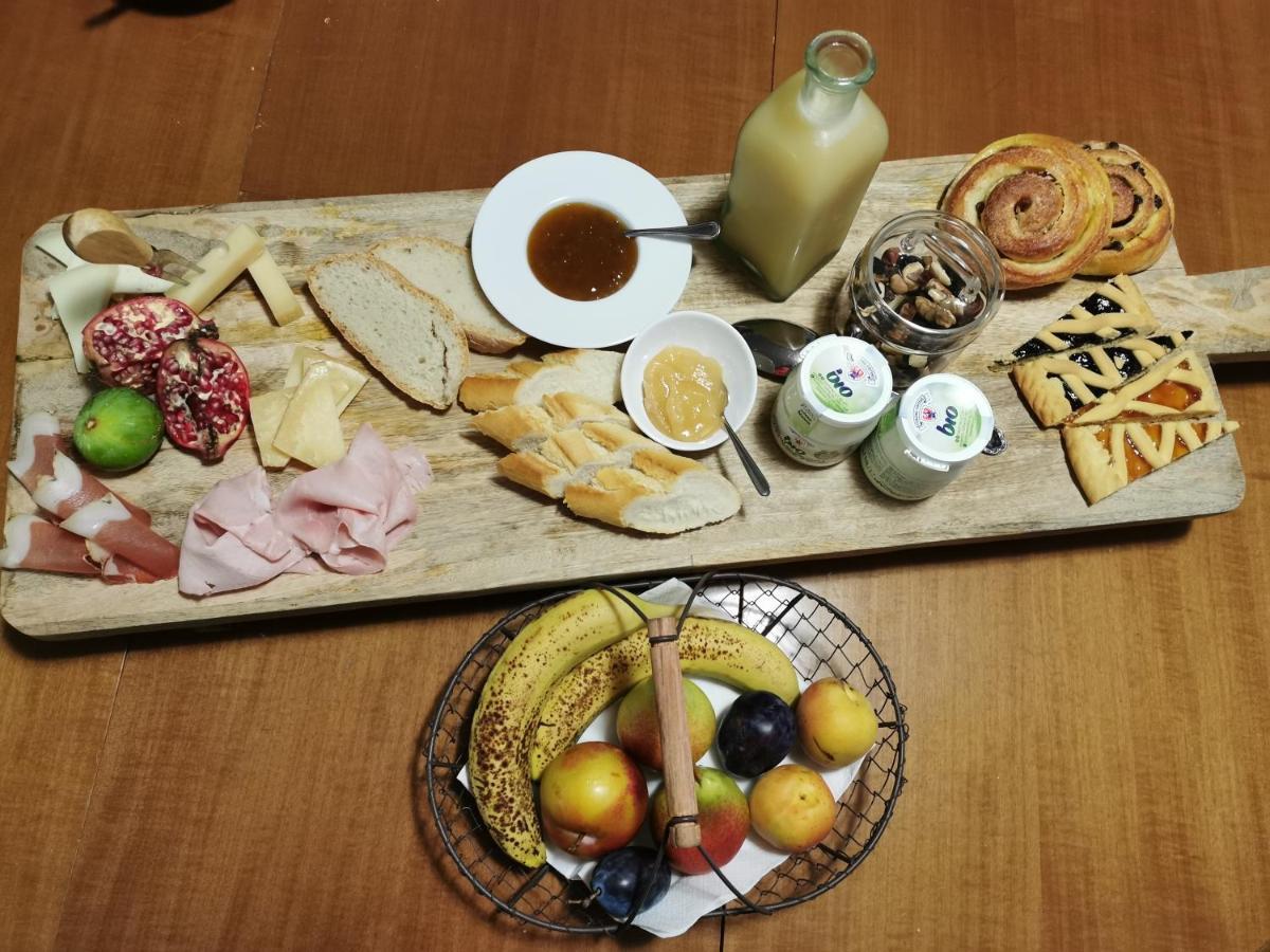 Bed & Breakfast Sentiero 54 Cantiano Ngoại thất bức ảnh